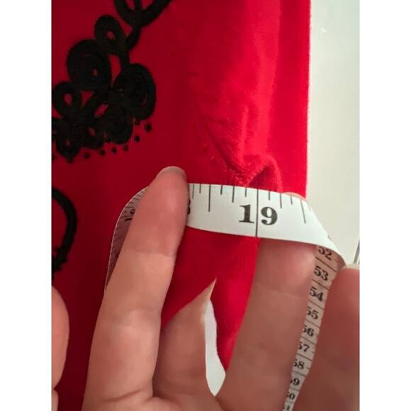 Cable and Gauge Women's P L Red Black Embroidered 3/4 Sleeve Cardigan Whimsygoth - Picture 9 of 11